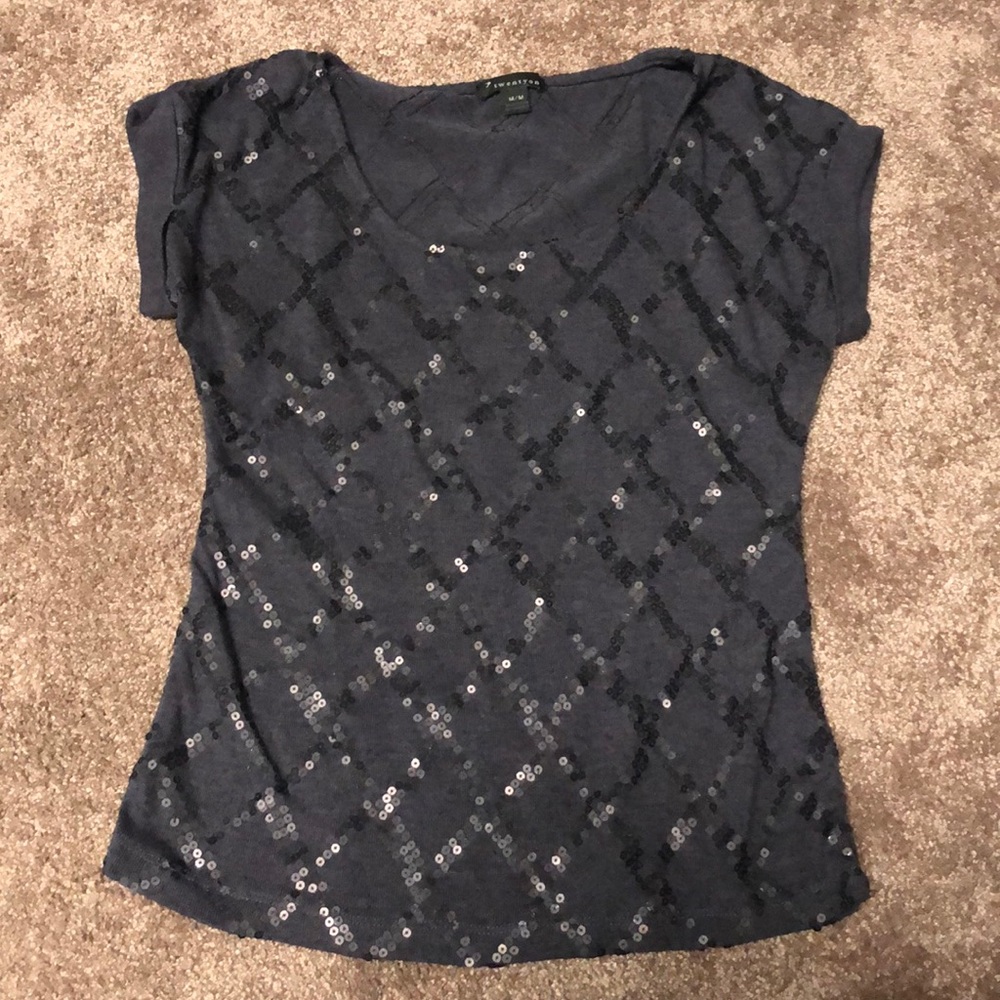 Charcoal gray top w/sequins